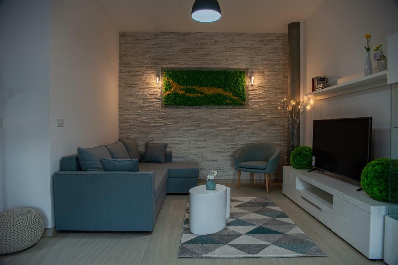 Apartments Steel Residence- Tesla Drive Experience Timisoara Exterior photo