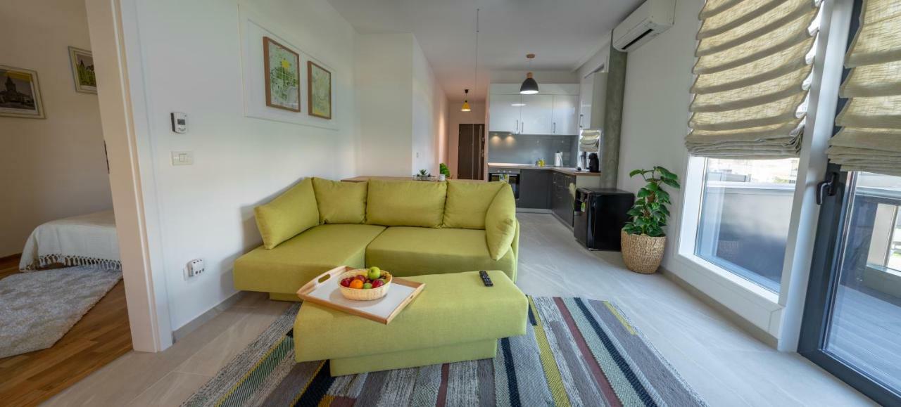 Apartments Steel Residence- Tesla Drive Experience Timisoara Exterior photo